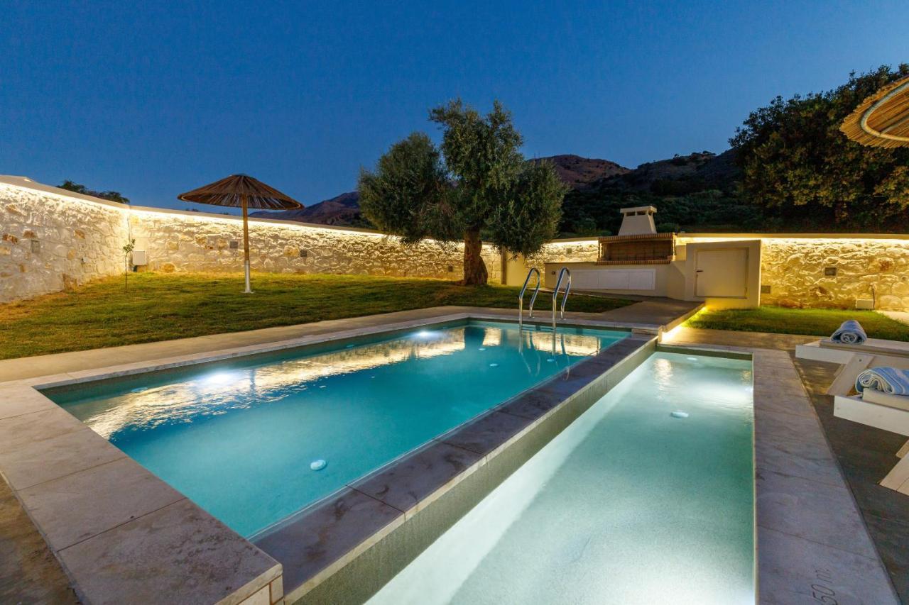 Apartmán With Heated Private Pool And Bbq