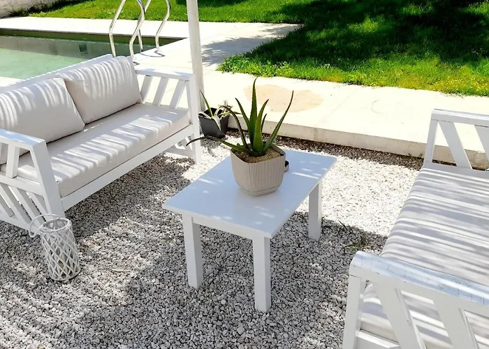 Georgioupoli Villa With Heated Private Pool And Bbq