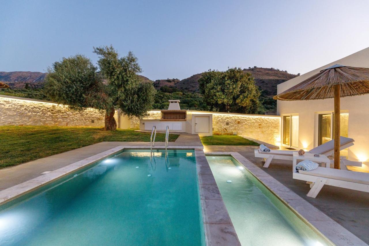 Apartment With Heated Private Pool And Bbq *