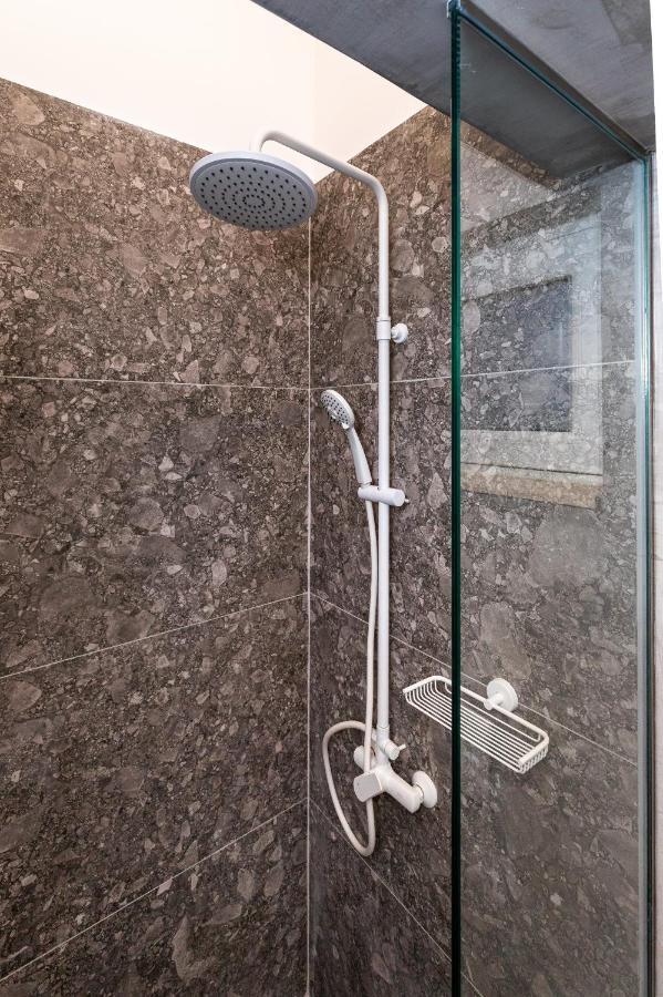 Apartment With Heated Private Pool And Bbq *