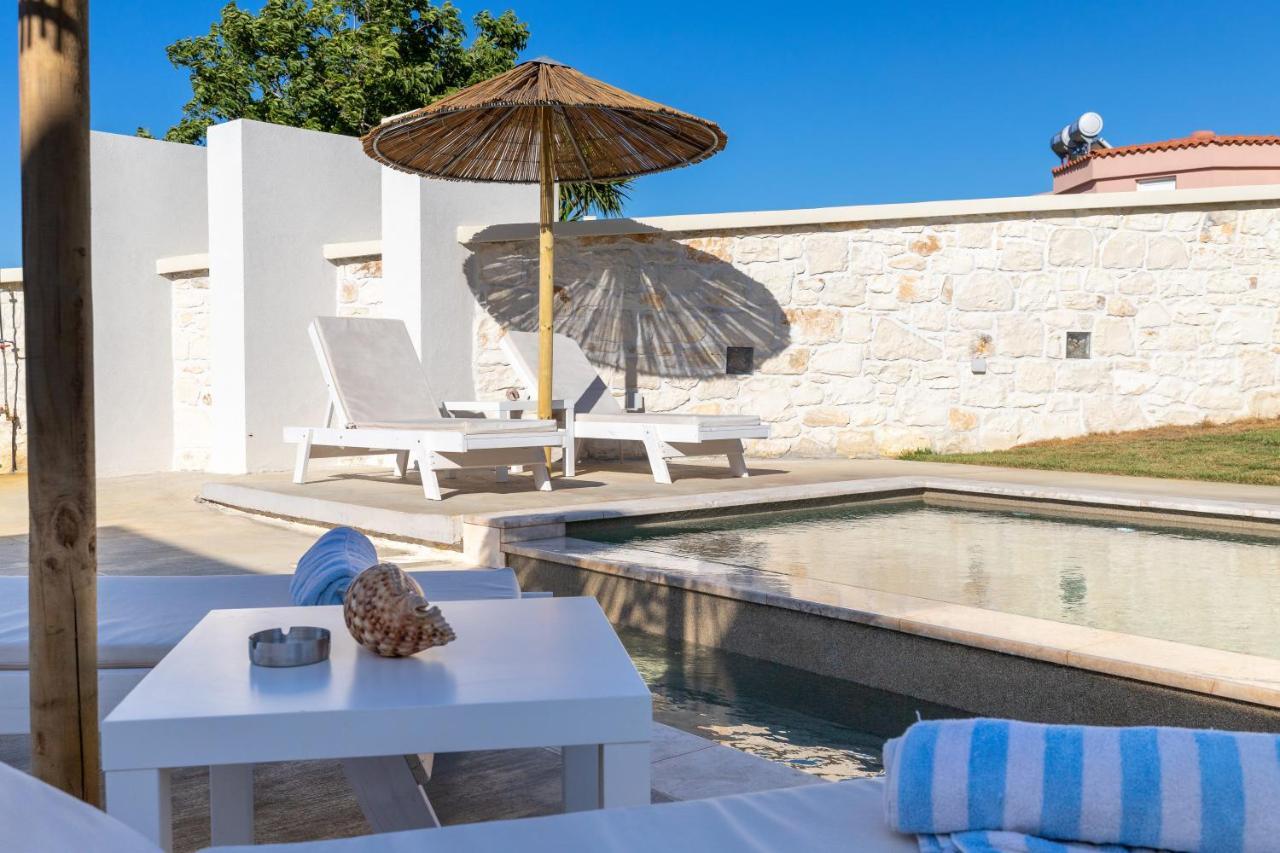 With Heated Private Pool And Bbq * Georgioupoli
